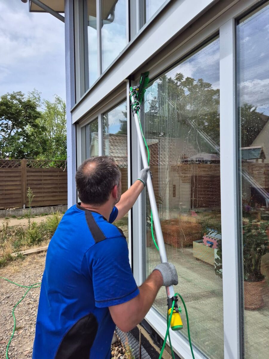 Wintergartenreinigung Hamm am Rhein — Glasdach professionell gereinigt
