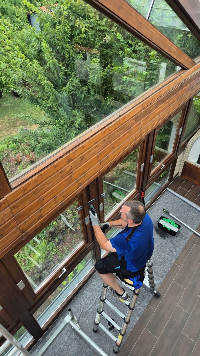 Glasreinigung Rheinhessen - Professionelle Qualitätsarbeit vor Ort